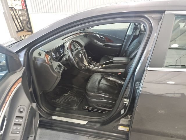 Used 2013 Buick LaCrosse Premium FWD image 9