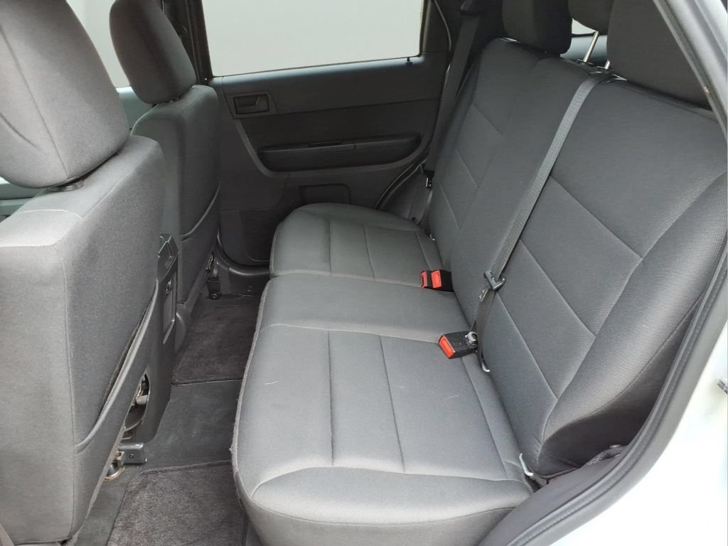 Used 2012 Ford Escape XLT AWD/4WD image 27