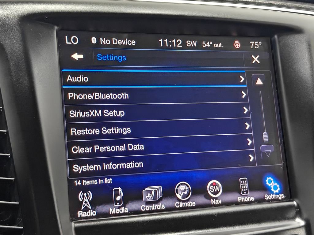 Used 2015 Chrysler 200 Limited w/ Comfort Group image 41