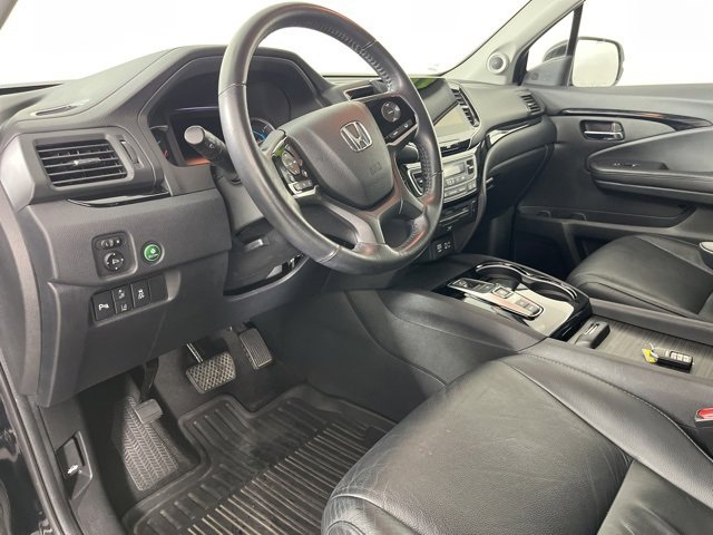 Used 2019 Honda Pilot Touring image 12