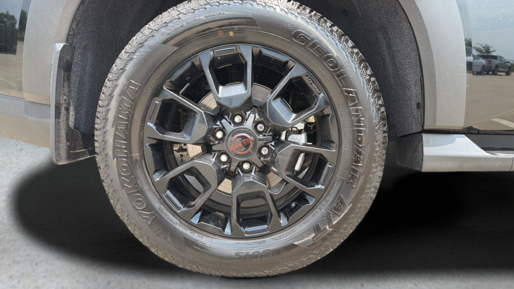 Certified 2026 Nissan Armada PRO-4X AWD/4WD image 32