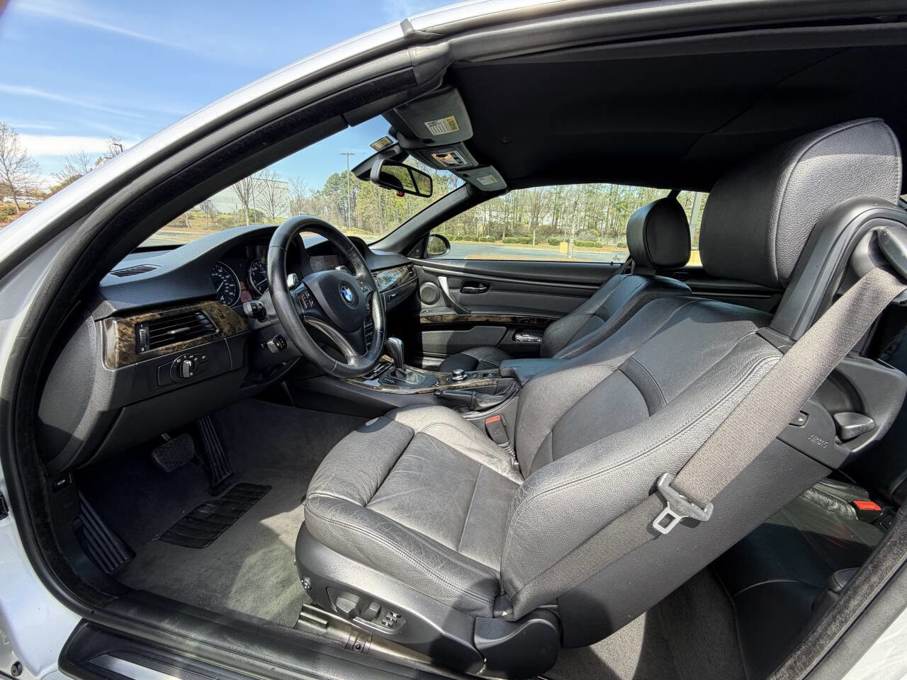 Used 2008 BMW 335i Convertible image 9