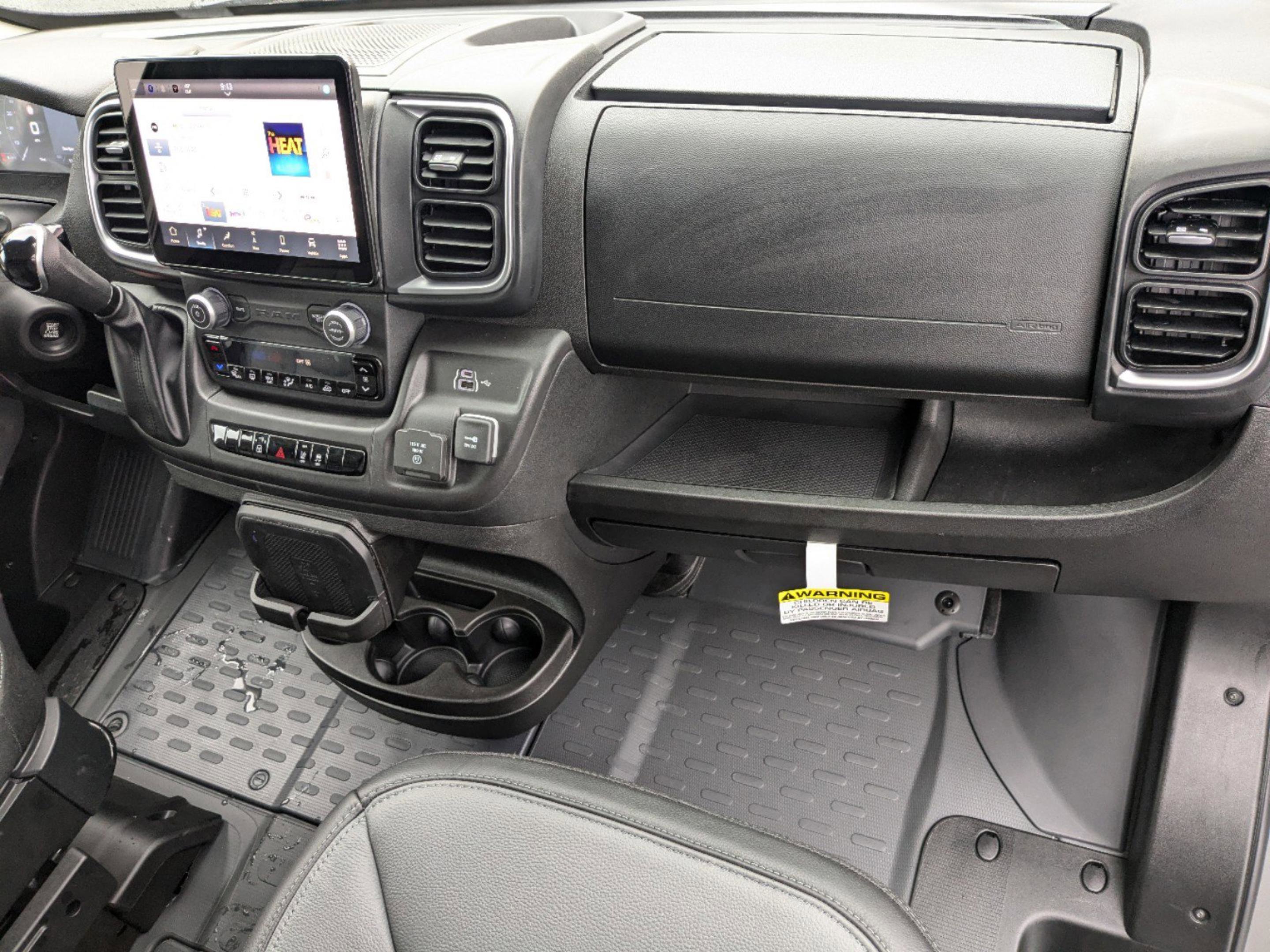 New 2025 RAM ProMaster 3500 w/ Quick Order Package 22H SLT+ image 15