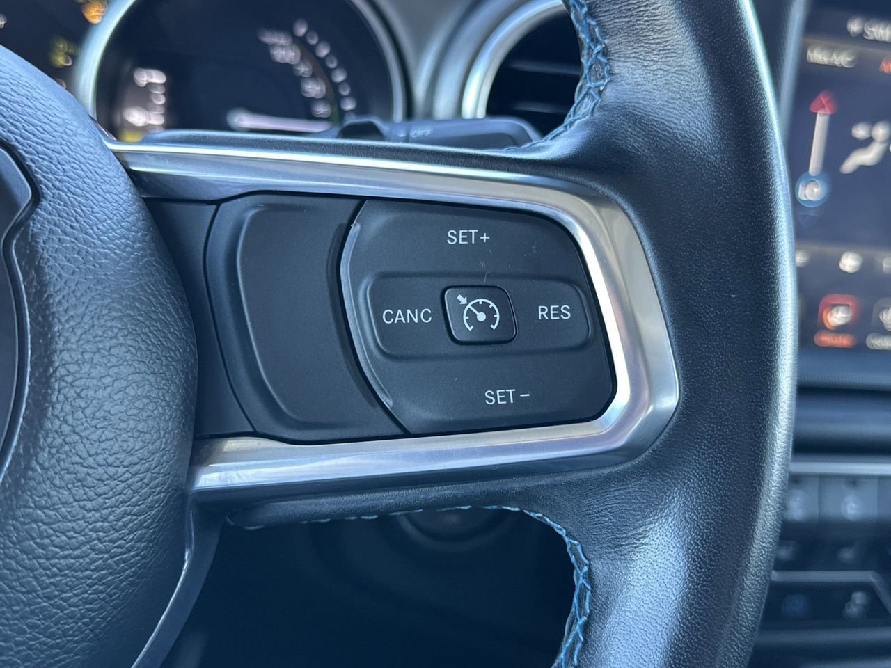 Used 2022 Jeep Wrangler Unlimited Rubicon 4xe w/ Cold Weather Group image 13