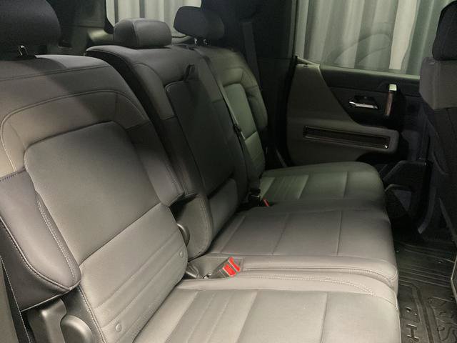 Used 2025 GMC Hummer EV 2X image 14