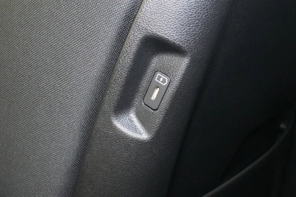 New 2026 Hyundai Santa Fe SE image 18