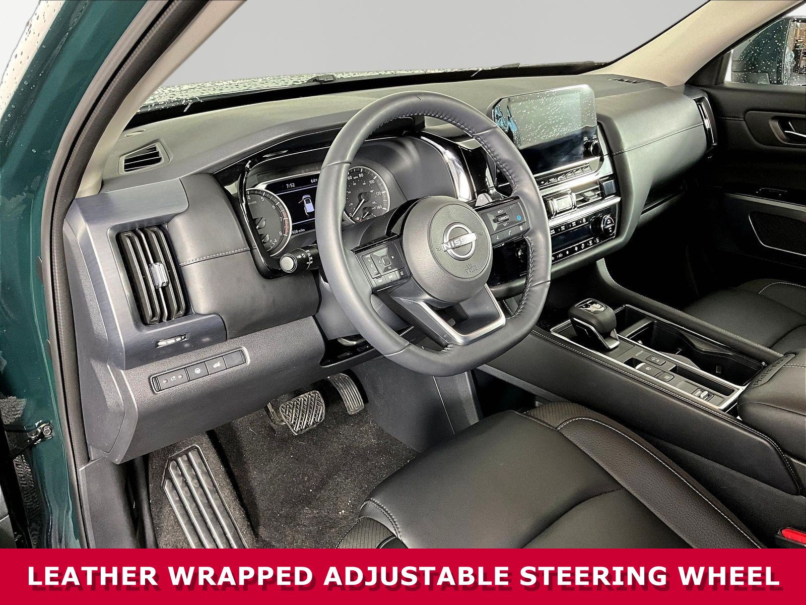 Certified 2025 Nissan Pathfinder SL FWD image 16