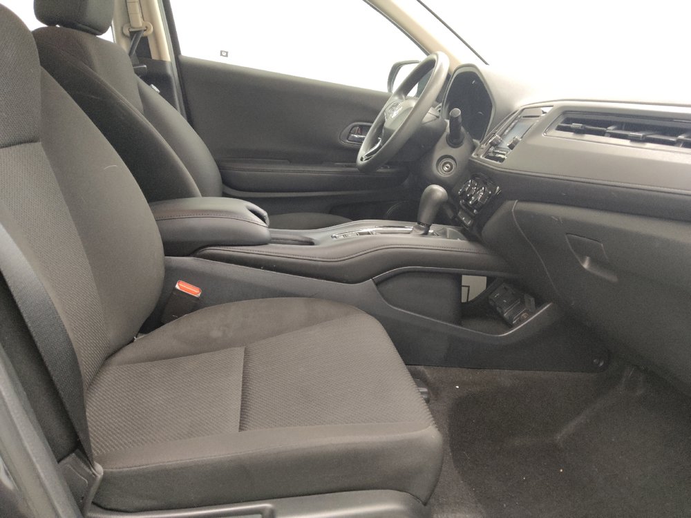 Used 2017 Honda HR-V LX image 21