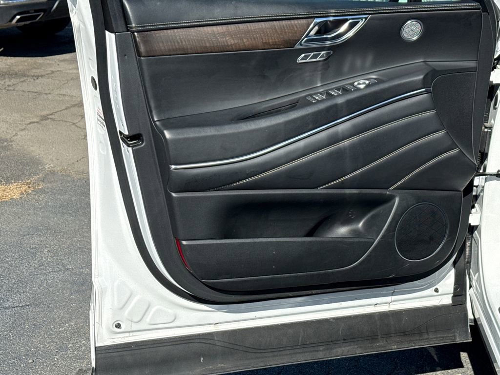 Used 2024 Genesis GV80 2.5T image 10