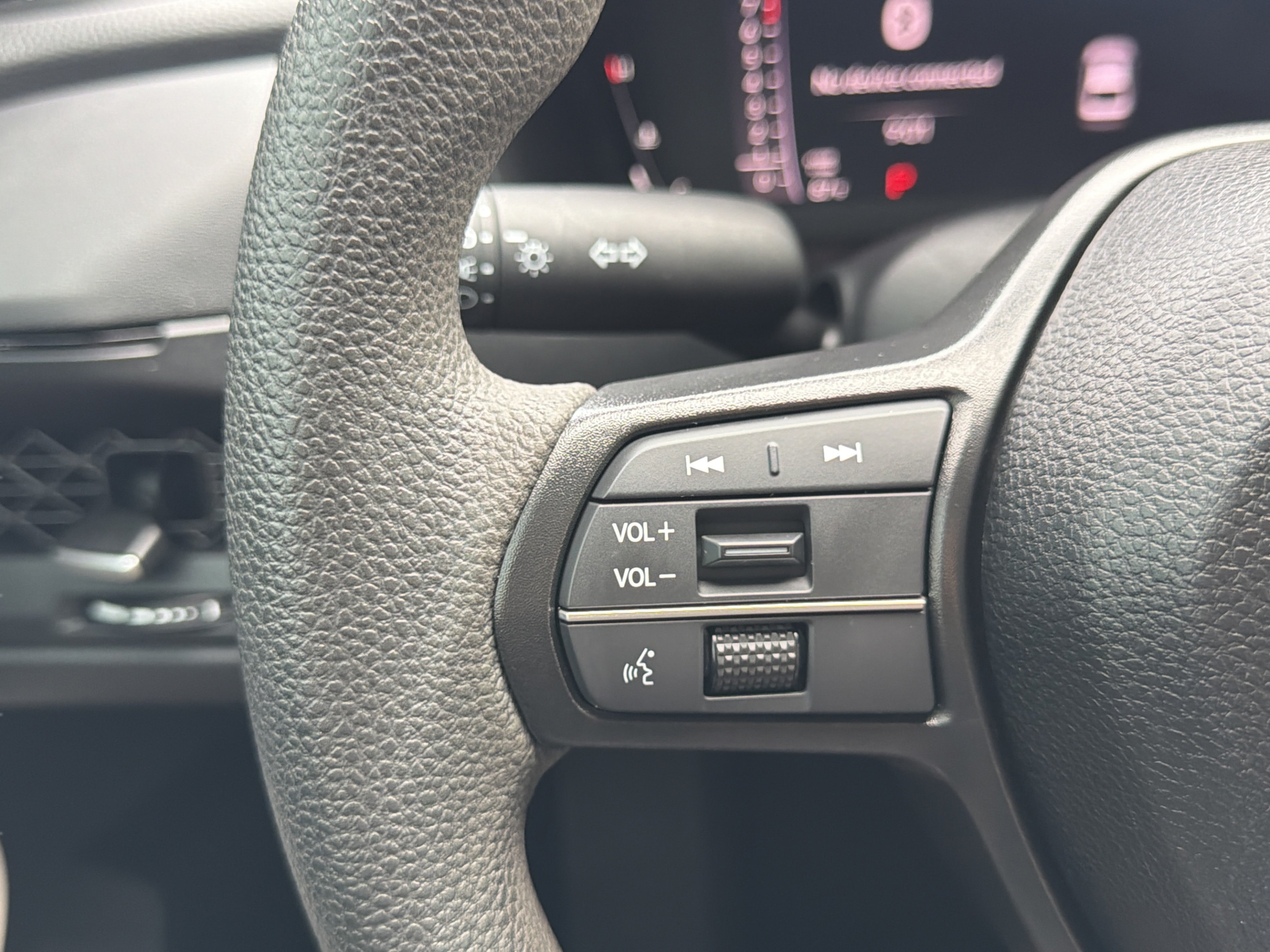 Certified 2025 Honda Accord SE image 13