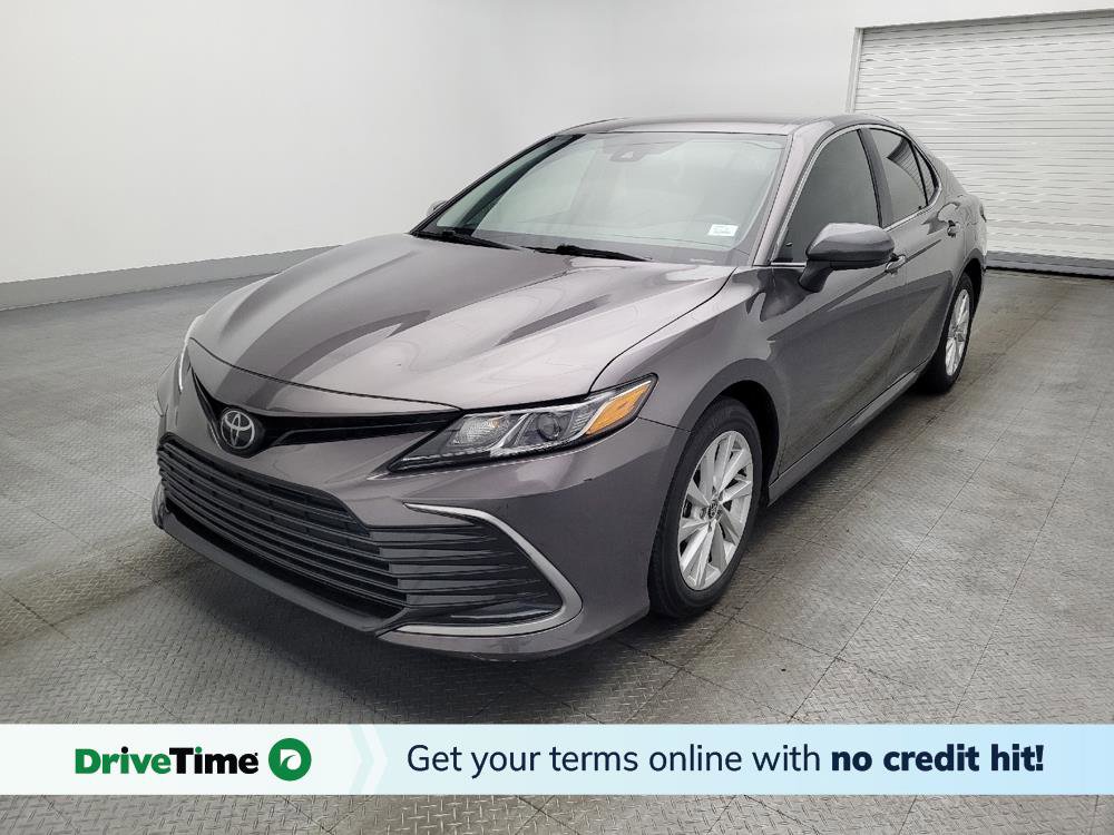Used 2024 Toyota Camry LE image 1