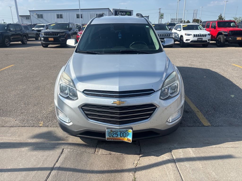 Used 2017 Chevrolet Equinox LT w/ Convenience Package AWD/4WD image 2