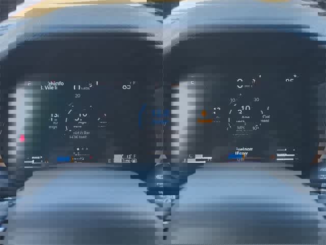 Used 2025 Jeep Grand Cherokee Laredo image 32