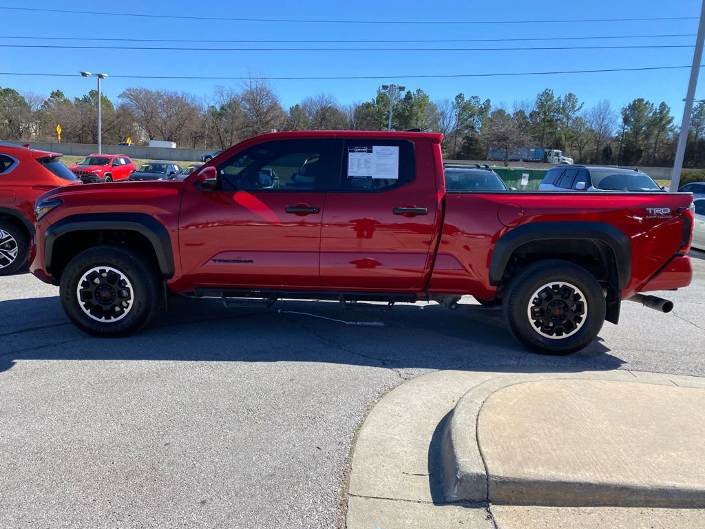 Used 2024 Toyota Tacoma TRD Off-Road w/ TRD Off Road Upgrade Package image 4