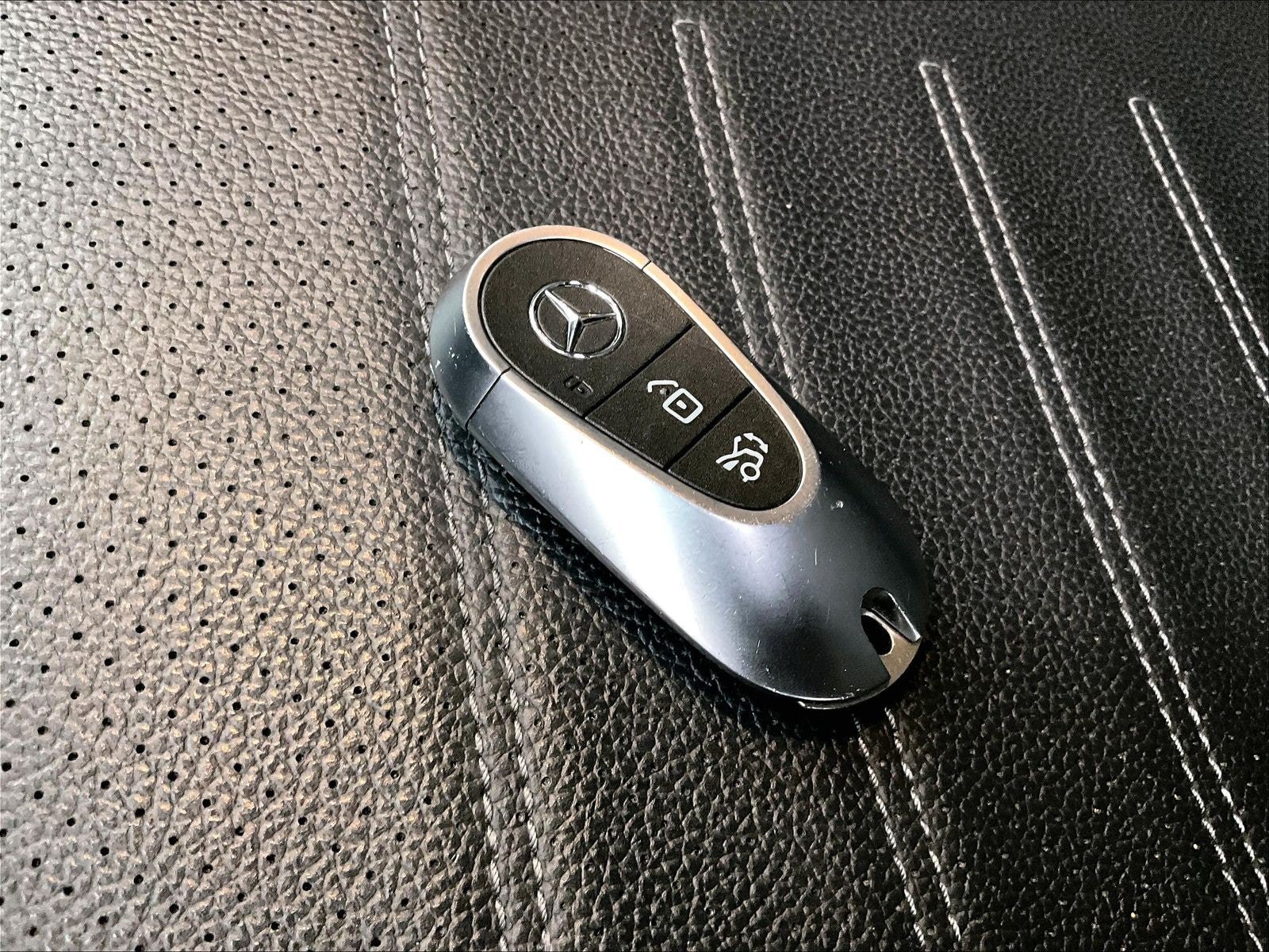 Certified 2024 Mercedes-Benz C 300 Sedan image 12