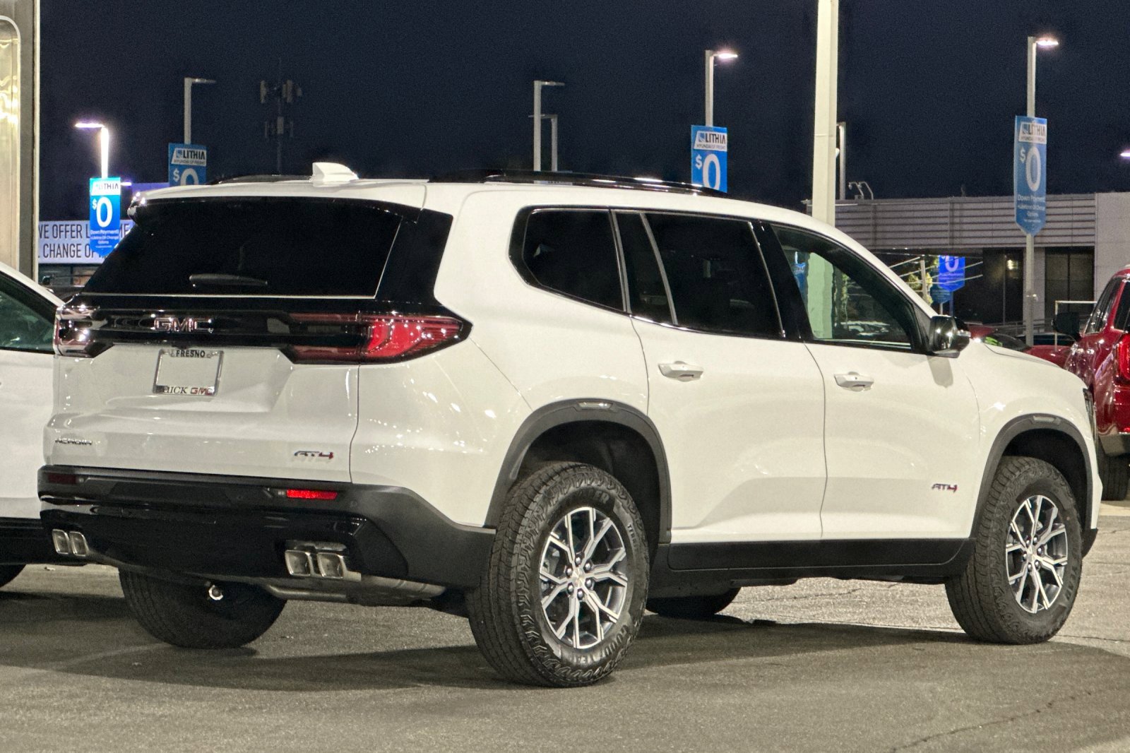 New 2026 GMC Acadia AT4 image 5