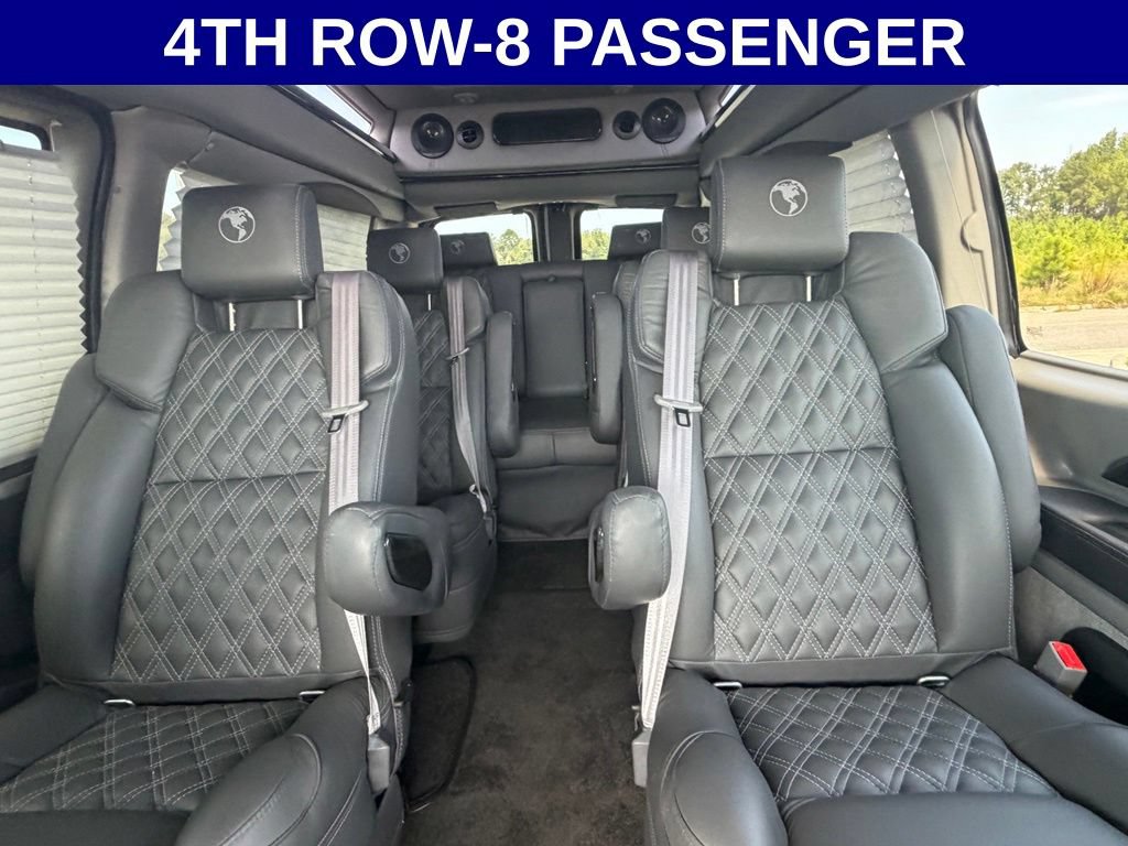 Used 2025 GMC Savana 2500 Extended w/ Driver Convenience Package RWD image 4