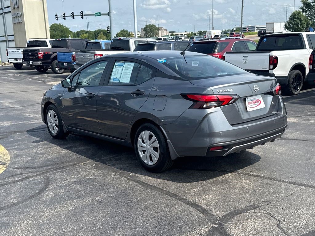 Used 2023 Nissan Versa S w/ Trunk Package FWD image 9