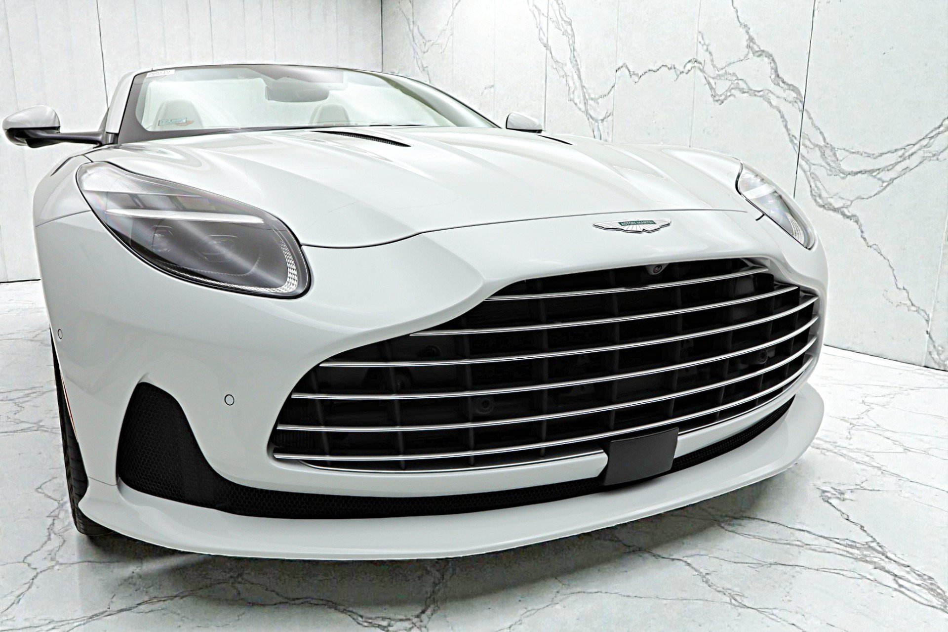 Used 2026 Aston Martin DB12 Convertible RWD image 25