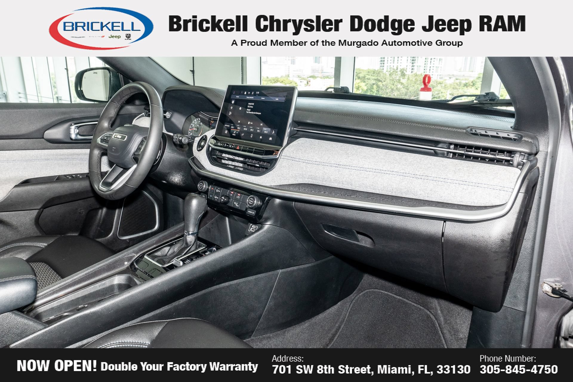 Used 2024 Jeep Compass Latitude AWD/4WD image 17