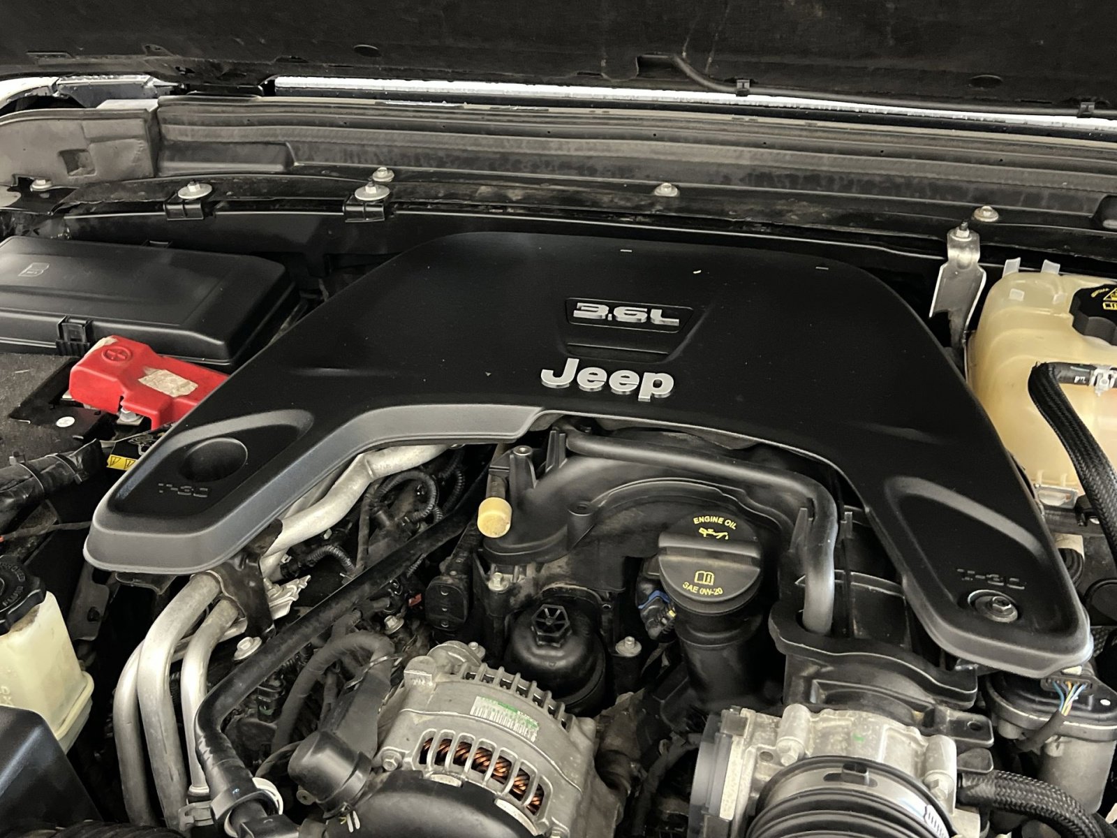 Used 2019 Jeep Wrangler Unlimited Sport S AWD/4WD image 27