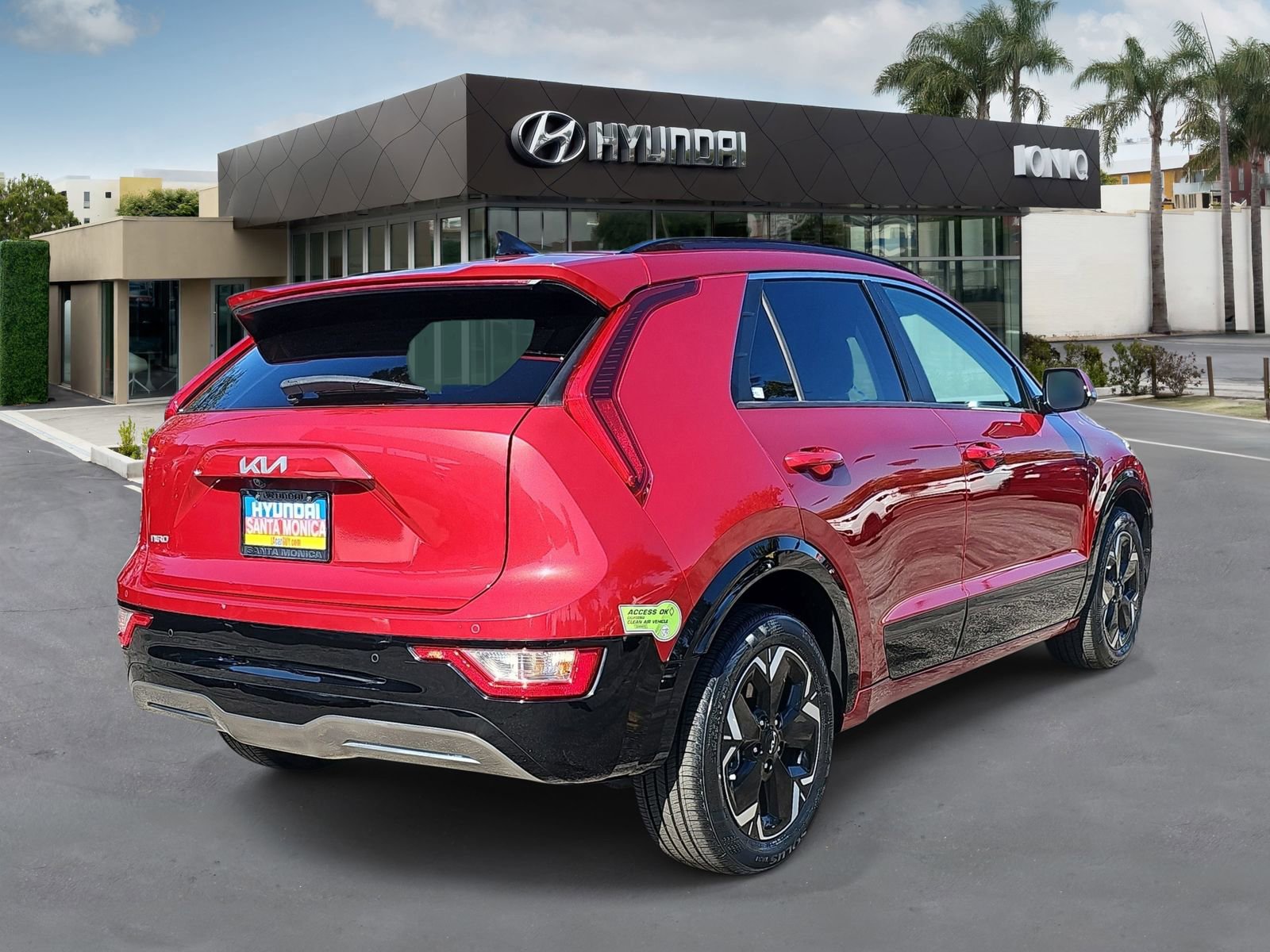 Used 2023 Kia Niro Wind image 3