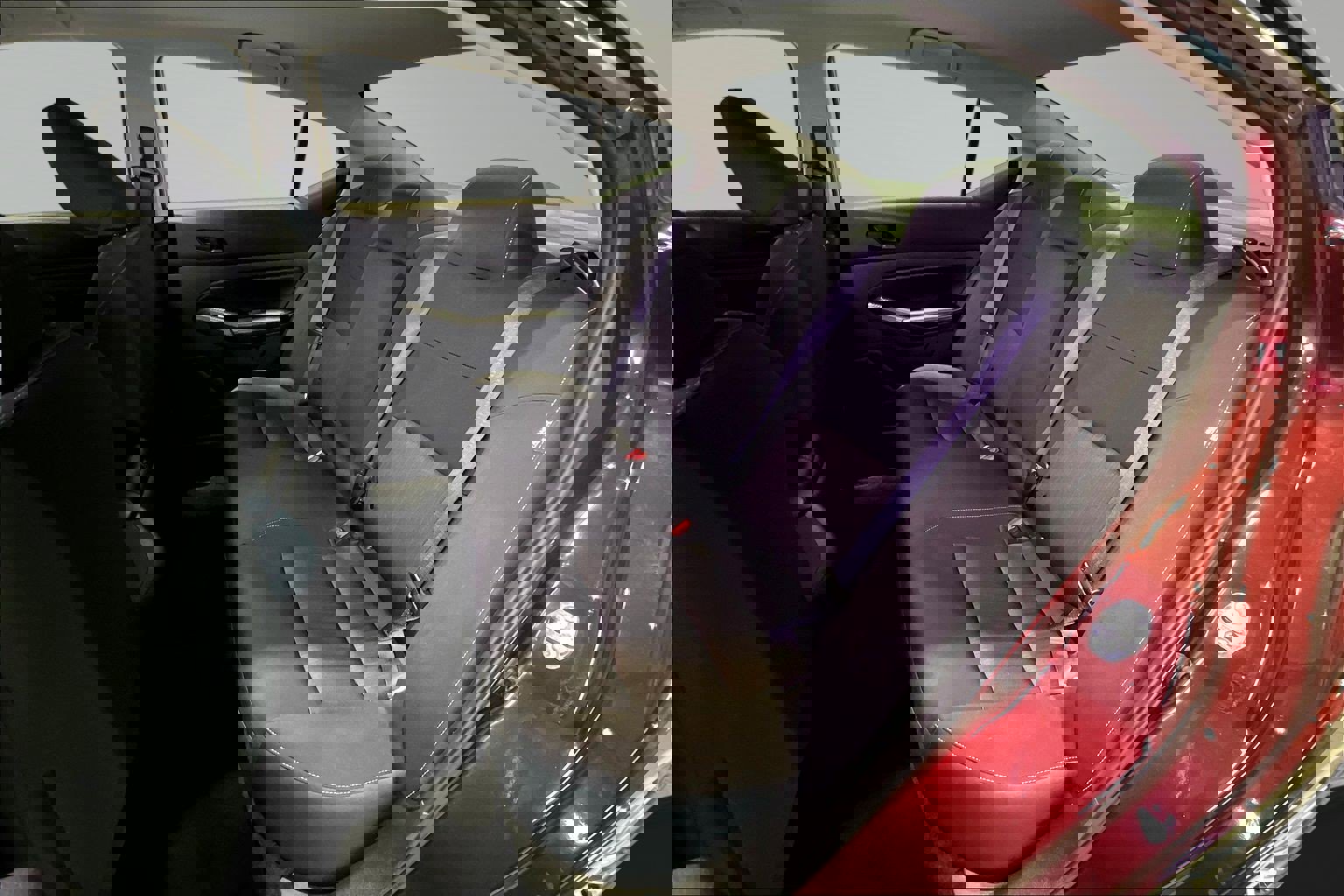 Used 2025 Nissan Altima 2.5 SV image 21