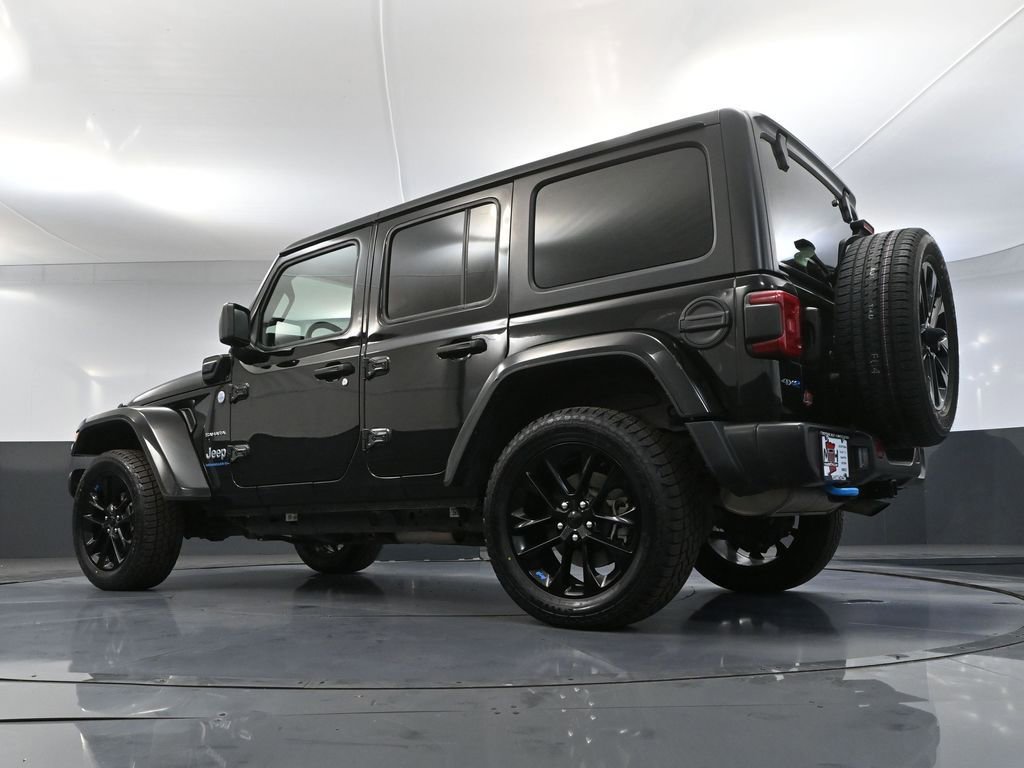 Used 2023 Jeep Wrangler Unlimited Sahara image 50