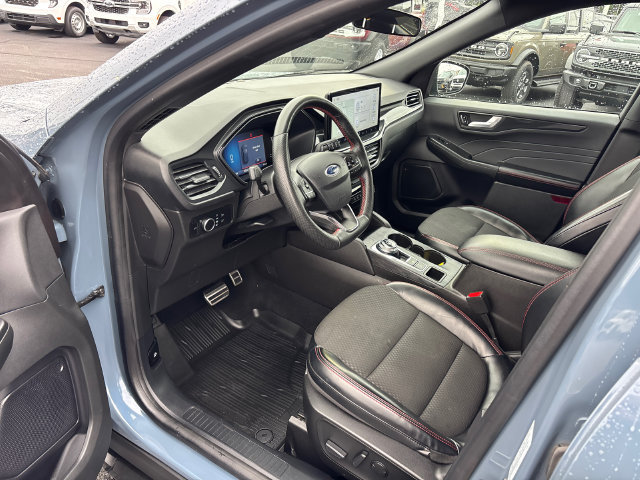 Certified 2023 Ford Escape ST-Line w/ Tech Pack #1 AWD/4WD image 24
