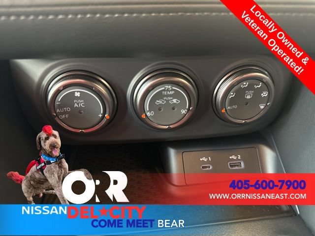 Used 2024 Nissan Z NISMO w/ Floor Mat Package RWD image 30