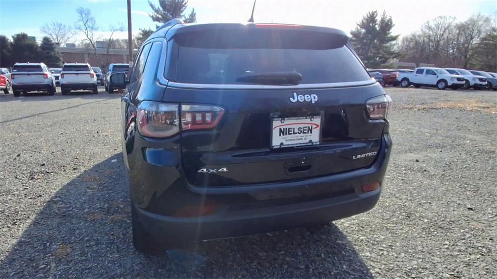 Certified 2024 Jeep Compass Limited image 7