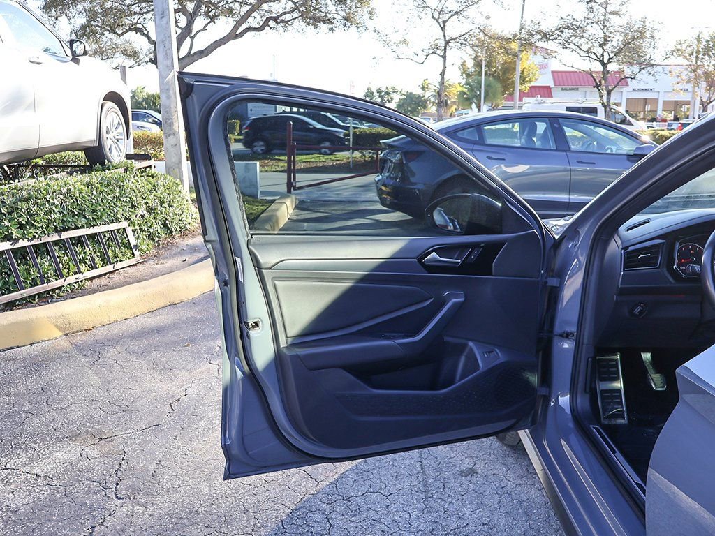 Used 2019 Volkswagen Jetta GLI image 20