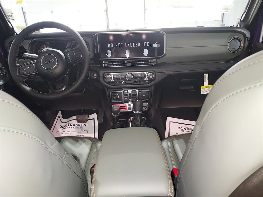 New 2026 Jeep Gladiator Mojave image 10