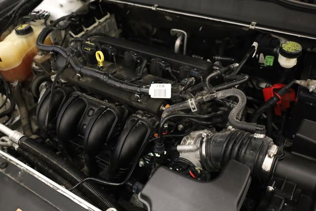 Used 2015 Ford Fusion SE image 11