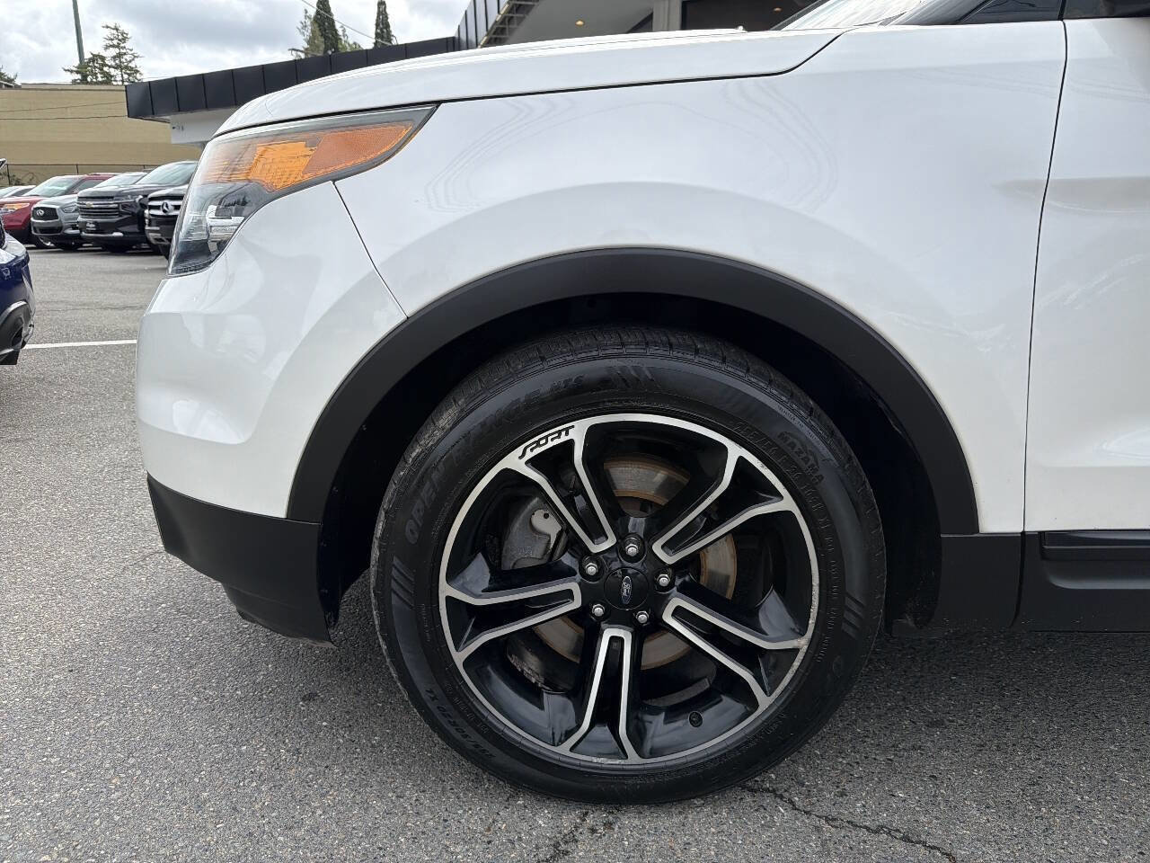 Used 2015 Ford Explorer Sport w/ Equipment Group 401A AWD/4WD image 12