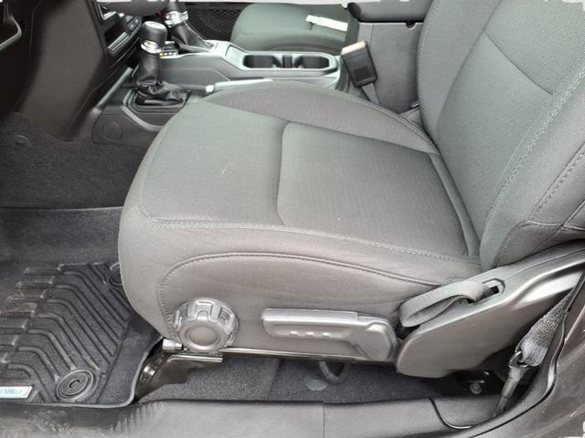 Used 2023 Jeep Gladiator Sport image 15