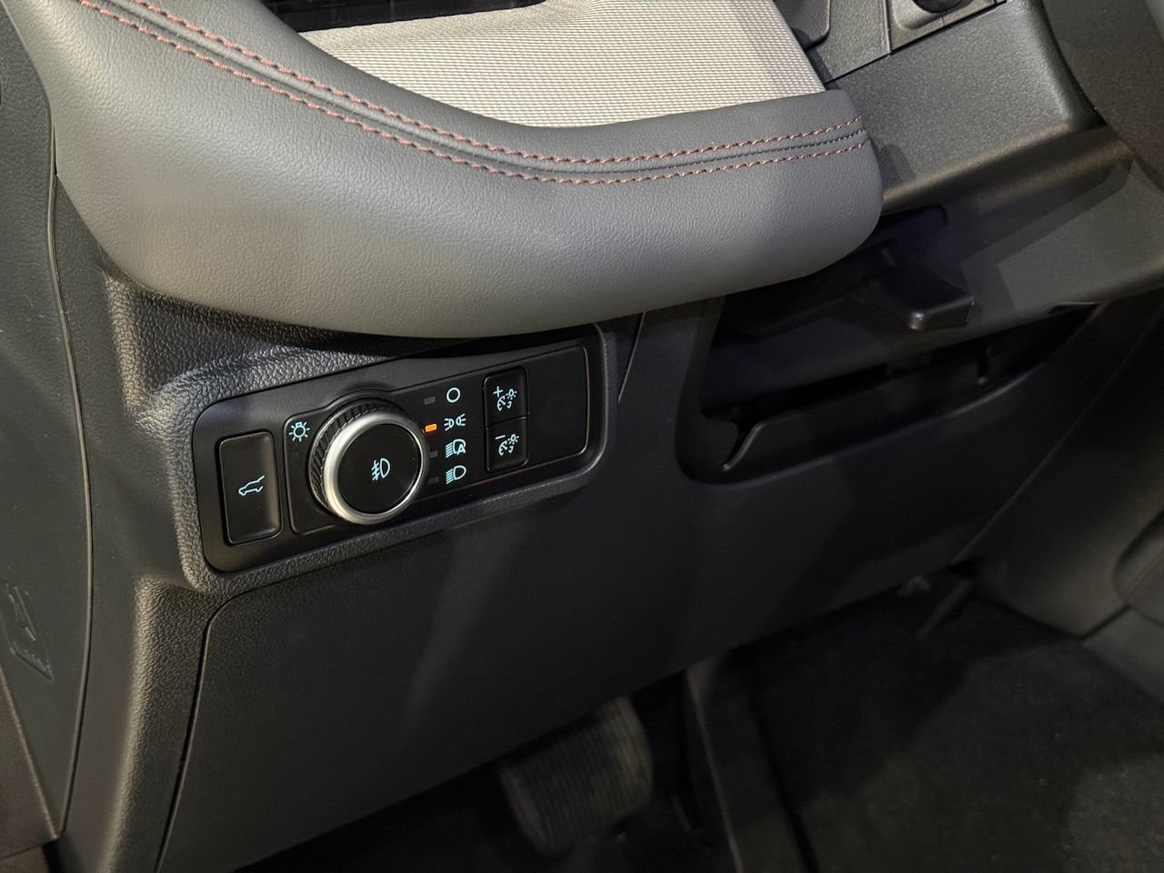 New 2026 Ford Explorer Active w/ Active Comfort Package image 27