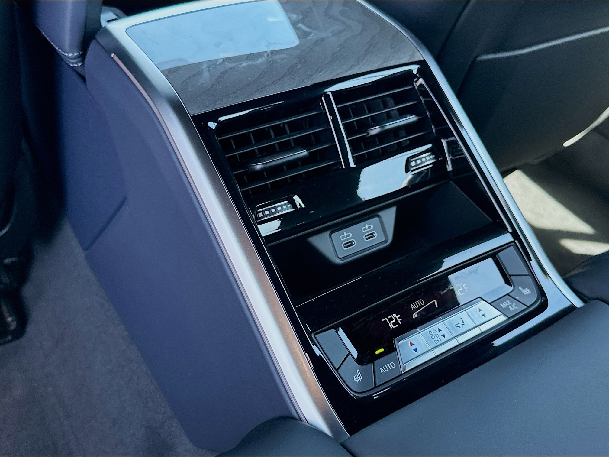 New 2026 BMW 840i image 19