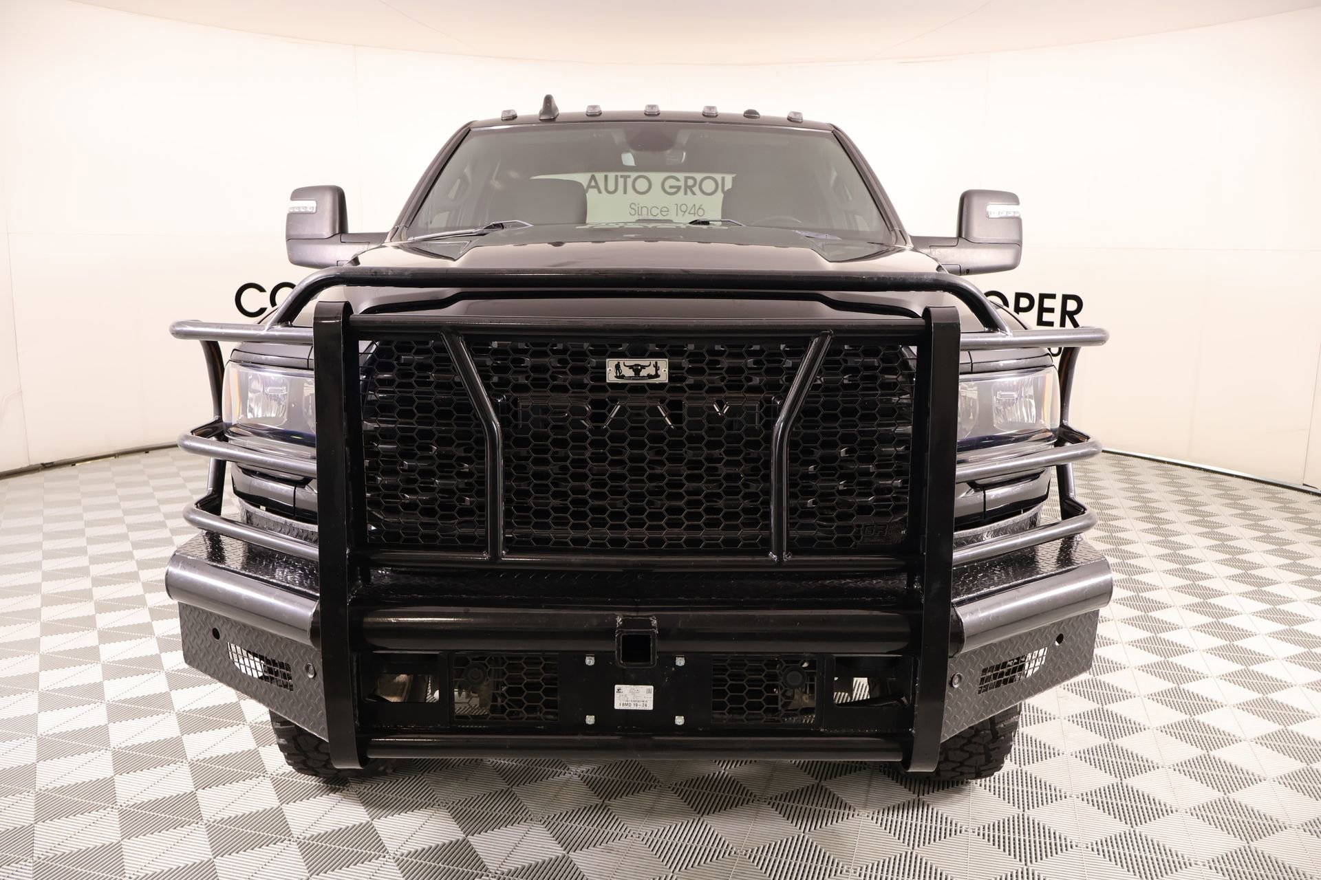Used 2023 RAM 2500 Big Horn w/ Night Edition AWD/4WD image 9