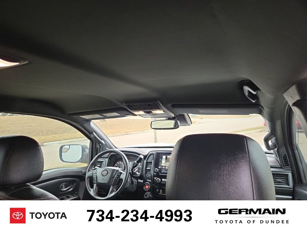 Used 2020 Nissan Titan PRO-4X w/ Pro-4x Convenience Package image 19