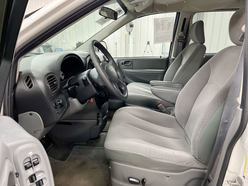 Used 2007 Dodge Grand Caravan SE w/ Popular Equipment Group I image 18