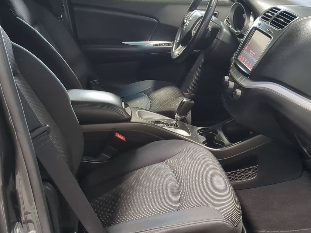 Used 2014 Dodge Journey SXT w/ Quick Order Package 28C FWD image 27
