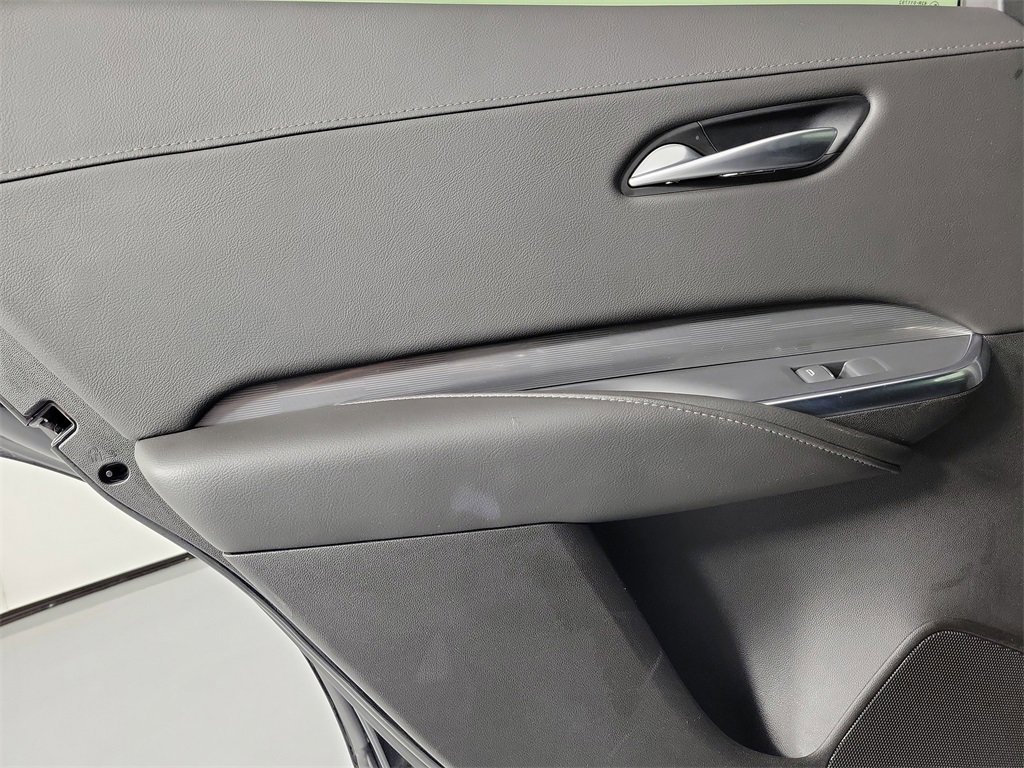 Certified 2025 Cadillac XT4 Premium Luxury image 13