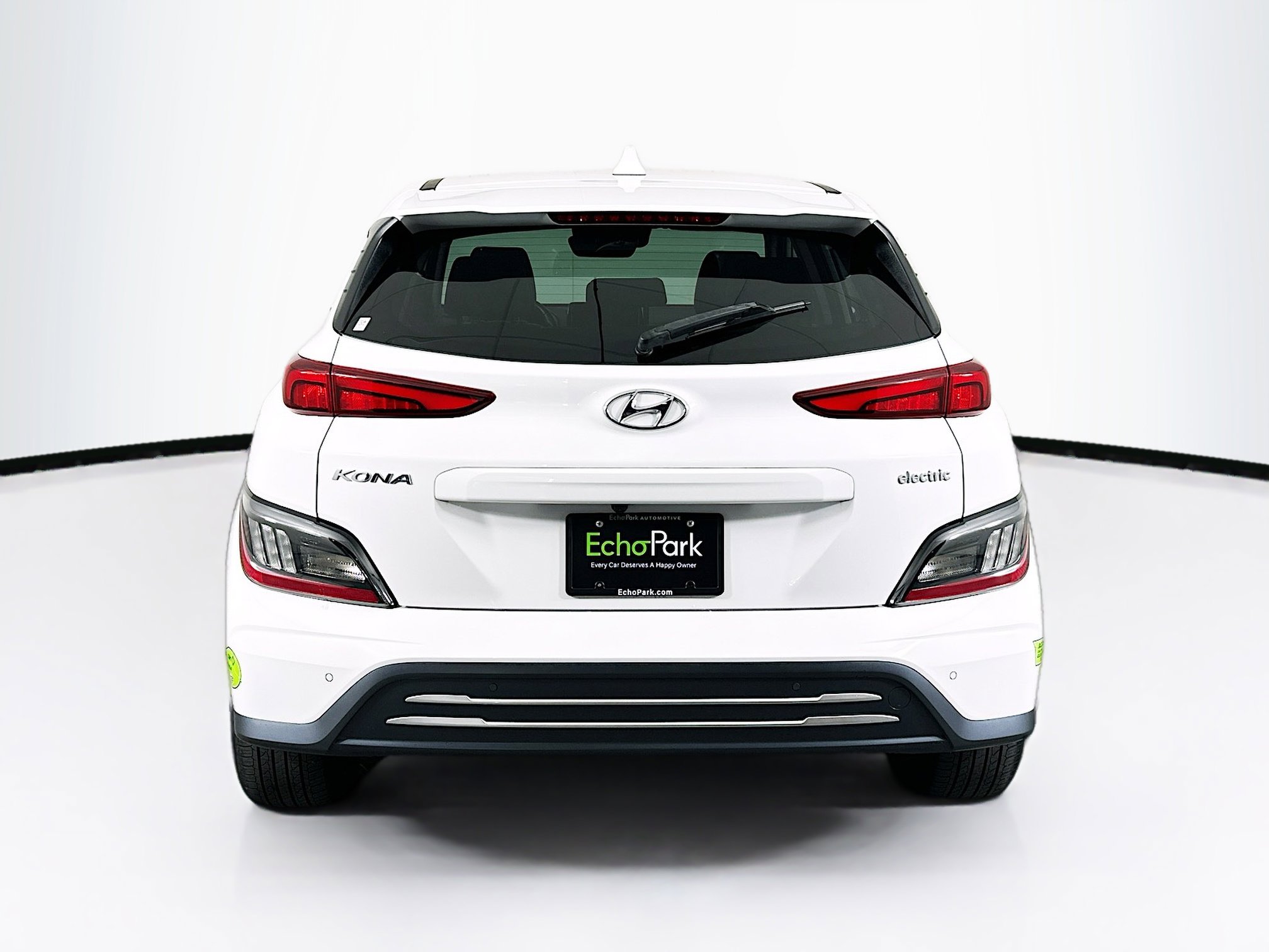 Used 2023 Hyundai Kona Limited FWD image 7