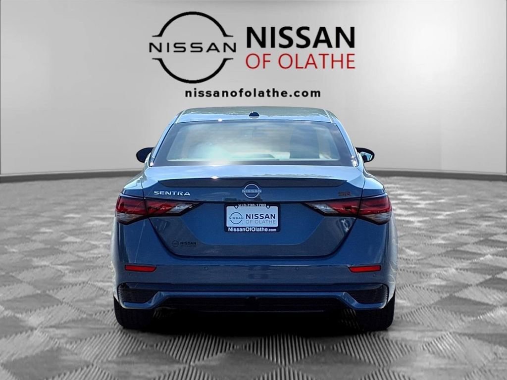 Used 2025 Nissan Sentra SR w/ SR Premium Package FWD image 28
