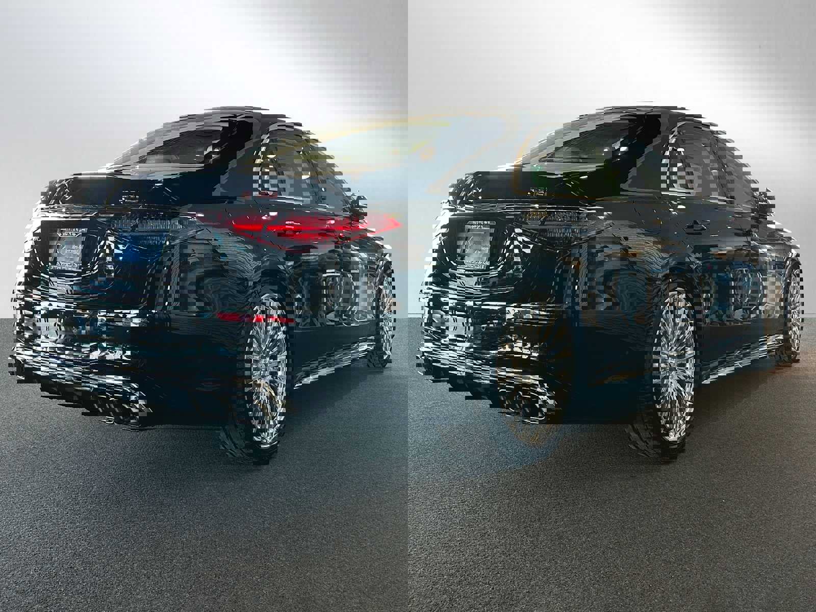 New 2026 Mercedes-Benz S 63 AMG S image 3