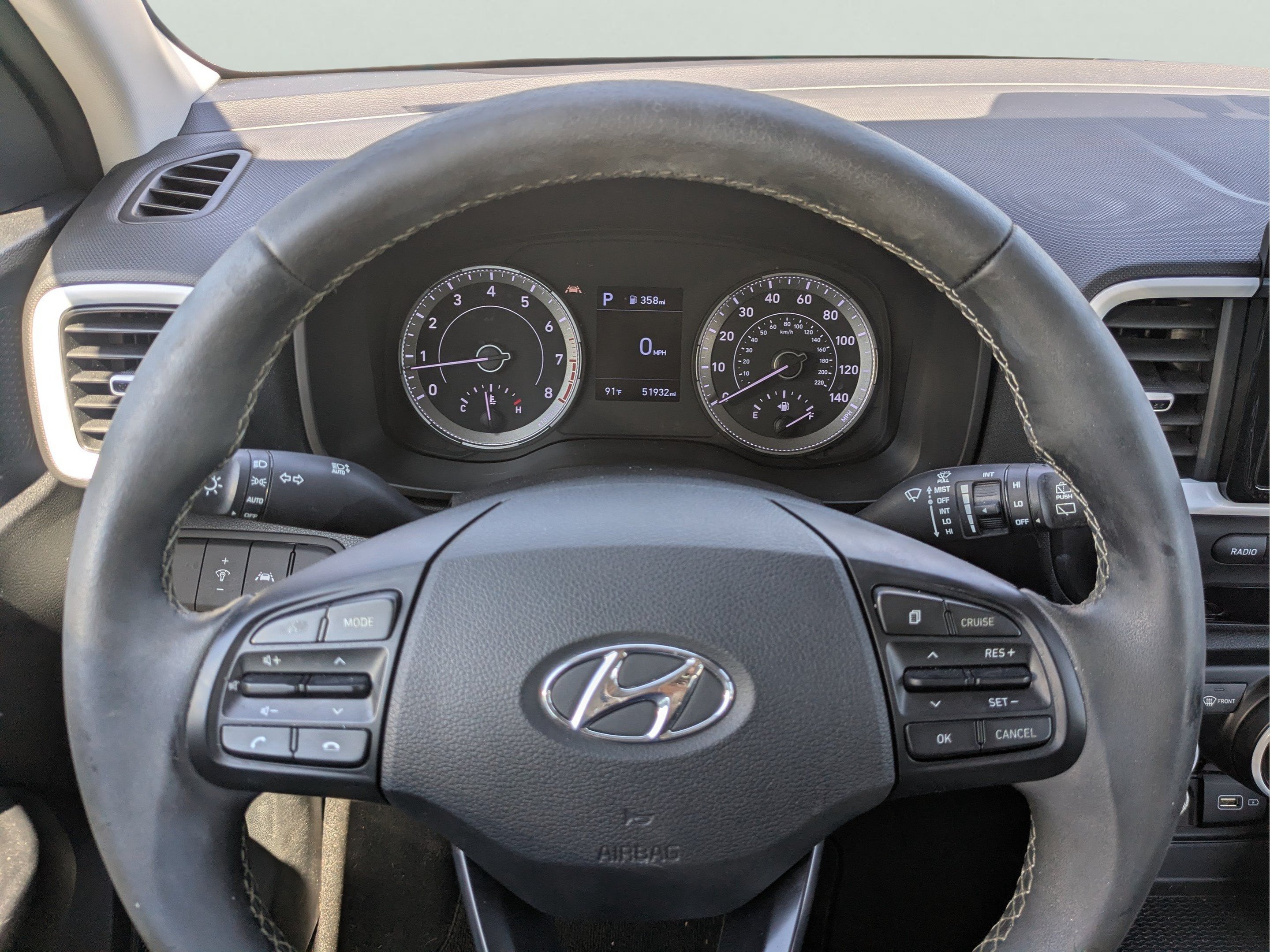 Certified 2022 Hyundai Venue Limited FWD image 26