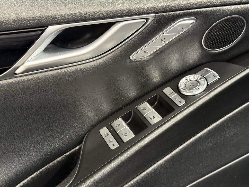 Used 2023 Genesis G80 2.5T image 15