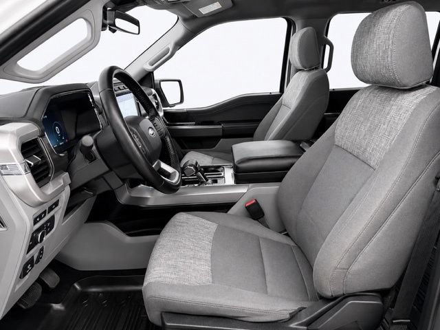 Used 2022 Ford F150 Lightning XLT AWD/4WD image 17