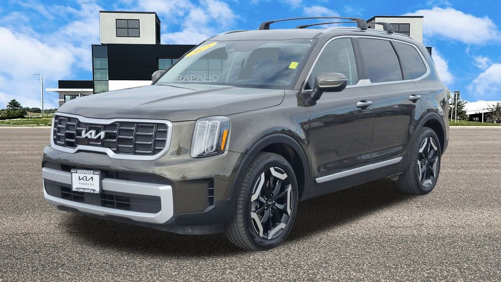 Certified 2025 Kia Telluride S image 5